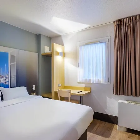 Puget-sur-argens Hotel 2*