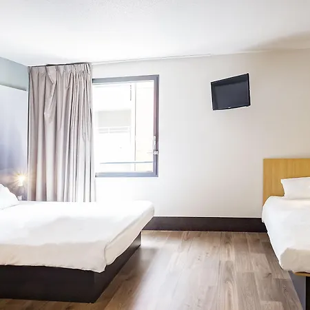 Hotel Puget-sur-argens Fréjus