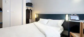 Отель Puget-sur-argens 3*