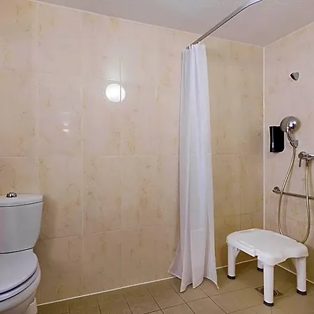 Puget-sur-argens Hotel 3*