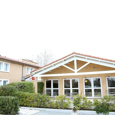 Hotel Puget-sur-argens 2*