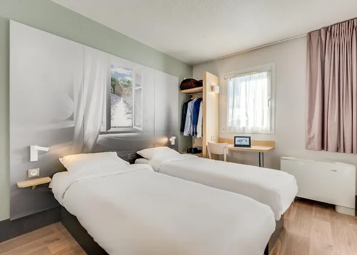 Puget-sur-argens Hotel 2*